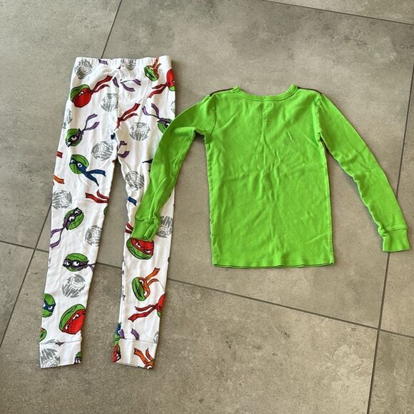 Ninja turtles pajamas set size 10 - Picture 4 of 6